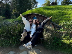 travel buddies